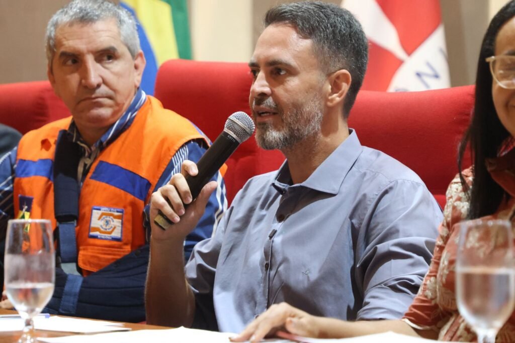 Prefeitura reúne lideranças religiosas e solicita apoio e doações para atingidos pela cheia do Madeira